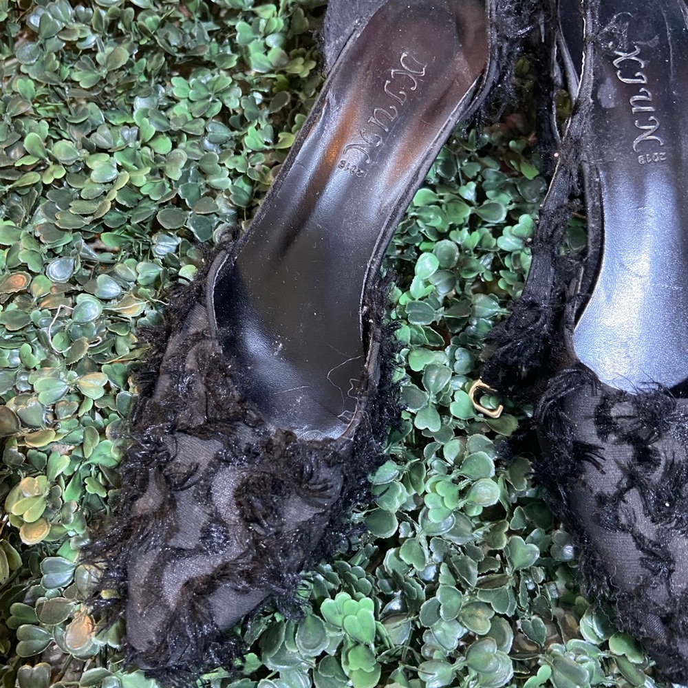 🎁Black Fur Heel. Size-37 (I wear 37-38 and it fit me) - Picture 3 of 7